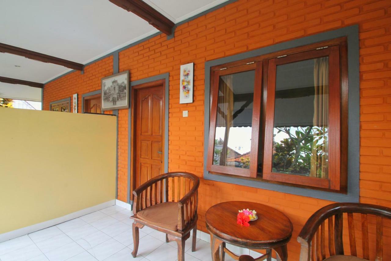 Monka House Hotel Ubud  Exterior photo