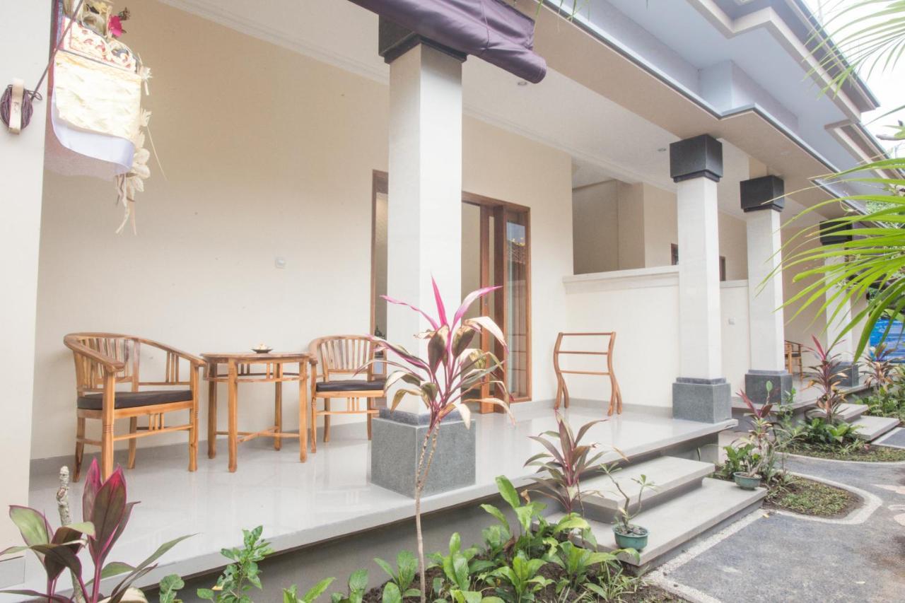 Monka House Hotel Ubud  Exterior photo