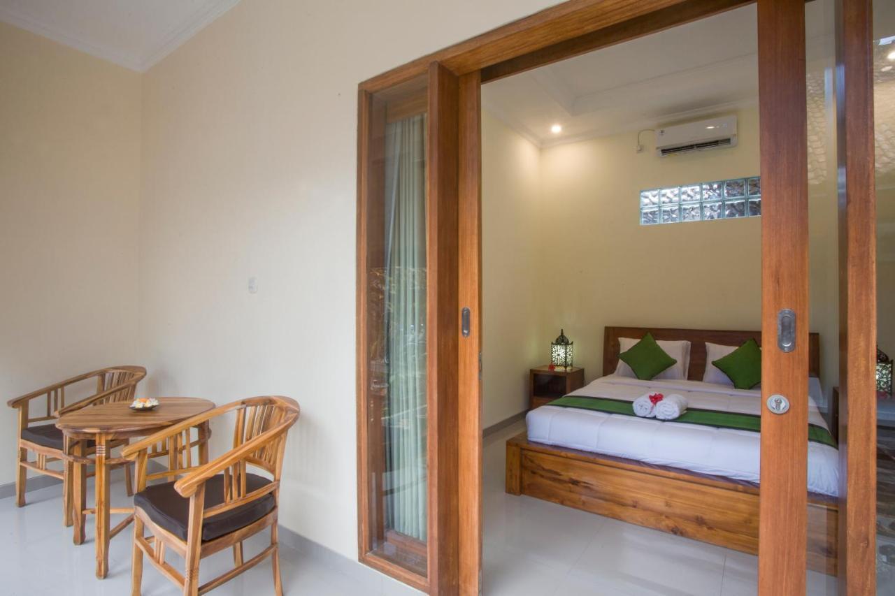 Monka House Hotel Ubud  Exterior photo
