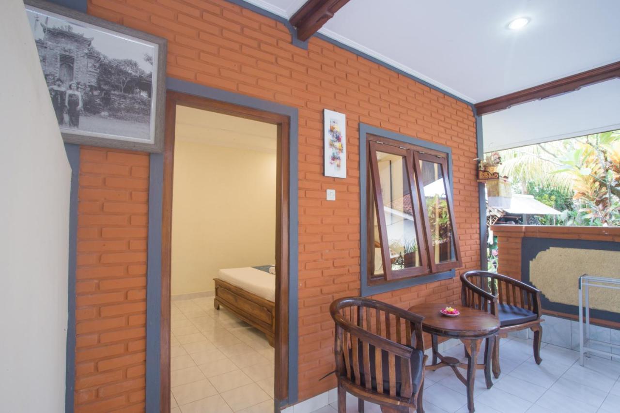 Monka House Hotel Ubud  Exterior photo